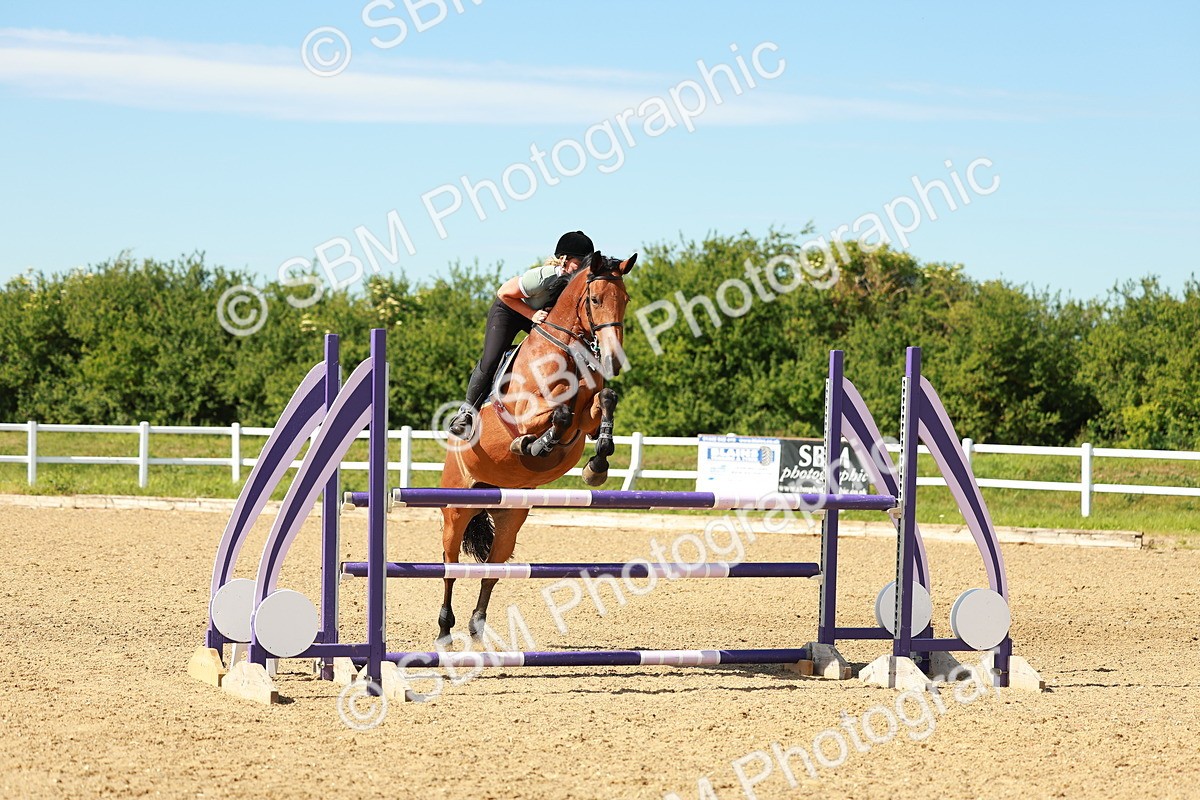 SBM_002824 - Class 4 - Senior Newcomers - 1.10m