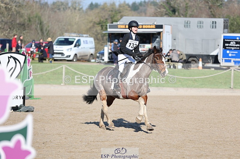 250209A-111502-00698 - 80cm 11.10 to End