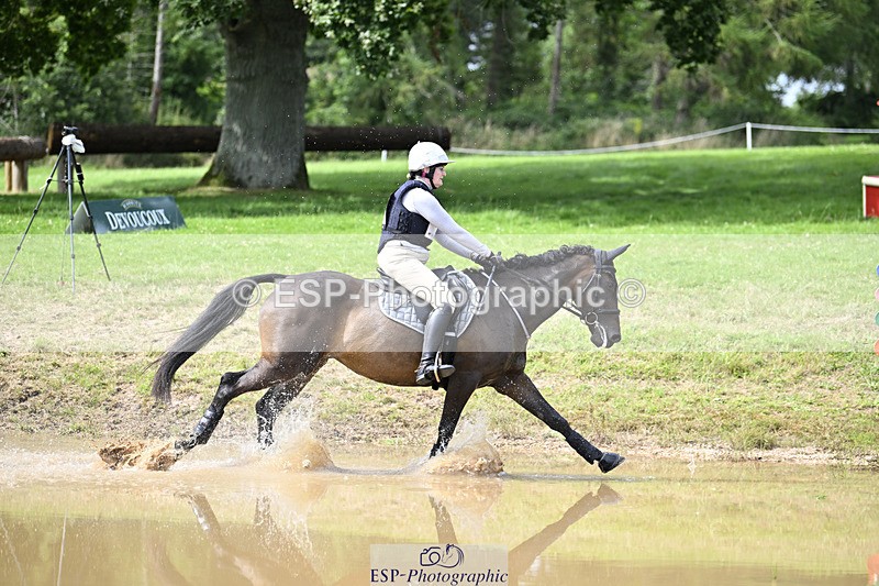 240804-154946-18409 - 608-Heather_Johnson-MUNDUS_MEUS