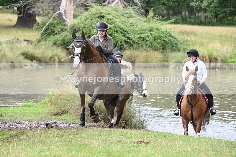 WJ7_5697 - Time at Water 14:54 to 15:14