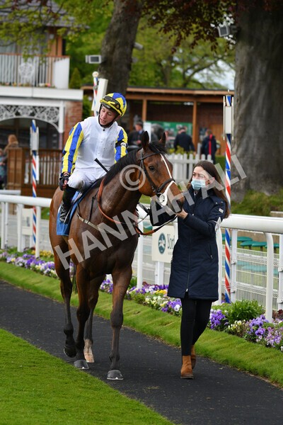 yr22052021r6-37 - Race 6 4.55pm Reg Bond