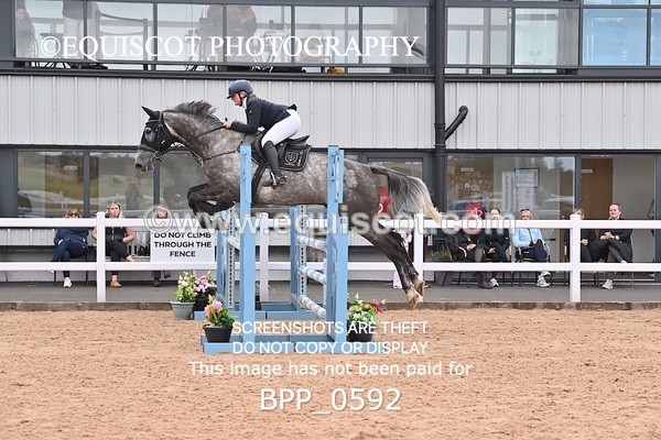 BPP_0592 - CLASS 28 SUN Nupafeeds Senior Dicovery/1m open