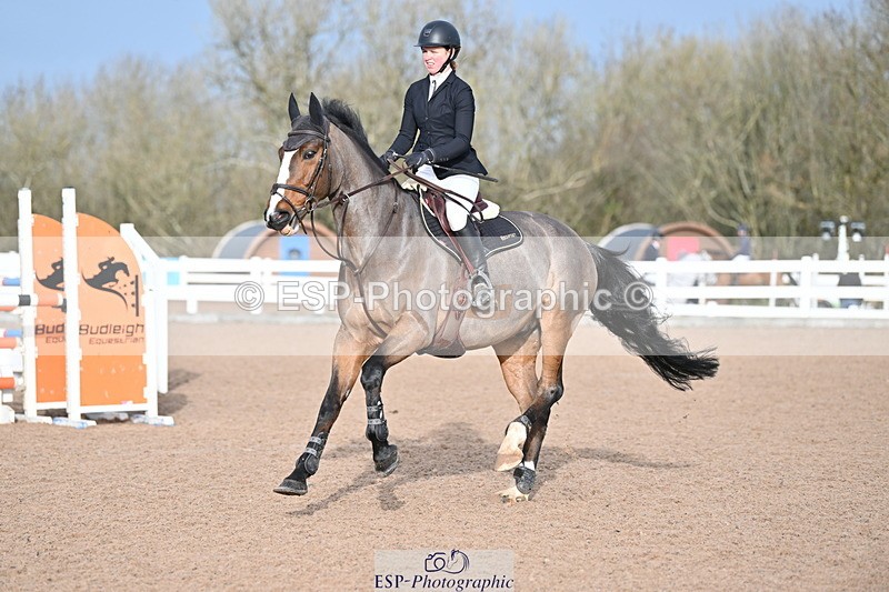 231208A-112248-00453 - Cls 4 Snr 1.05m Open