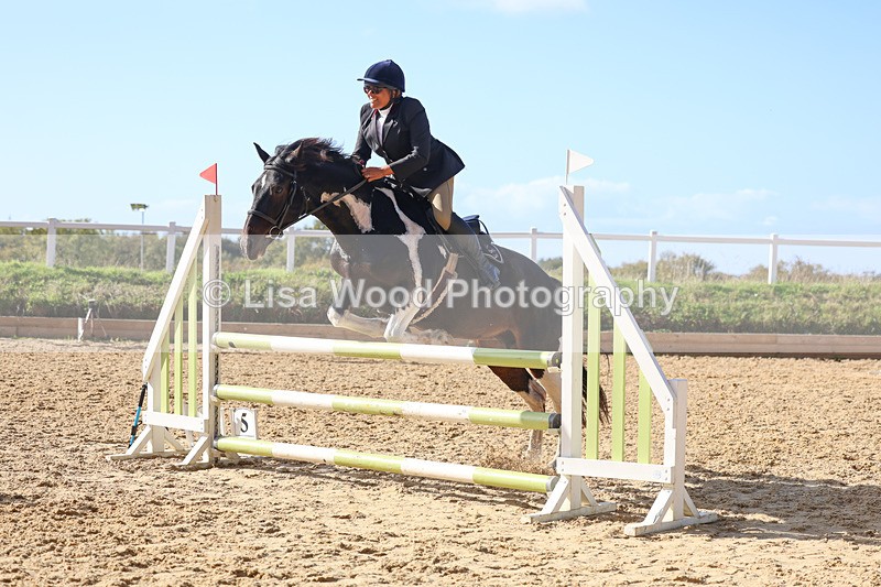 3E7A5460 - Class 10: 90cm open