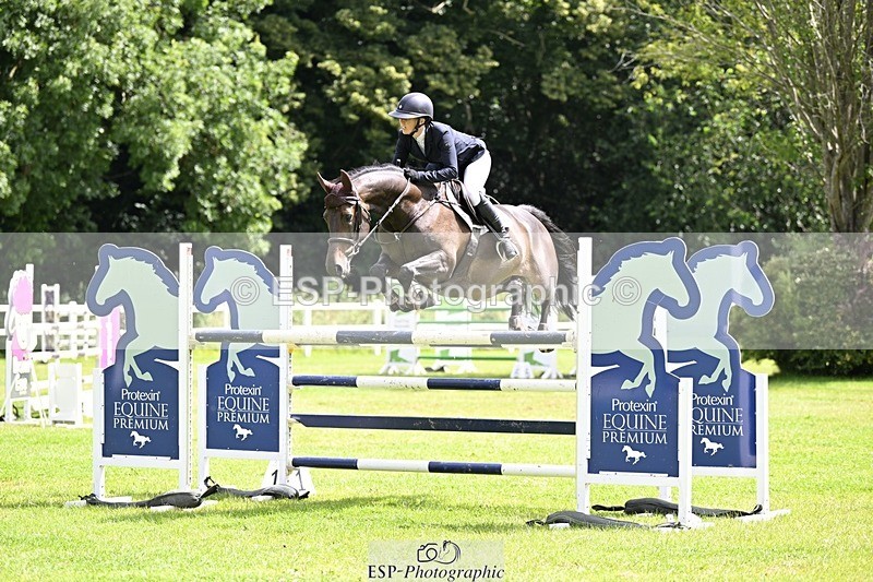 240711-113635-26677 - Cls 117 HOYS Grade C Quali 1.35m