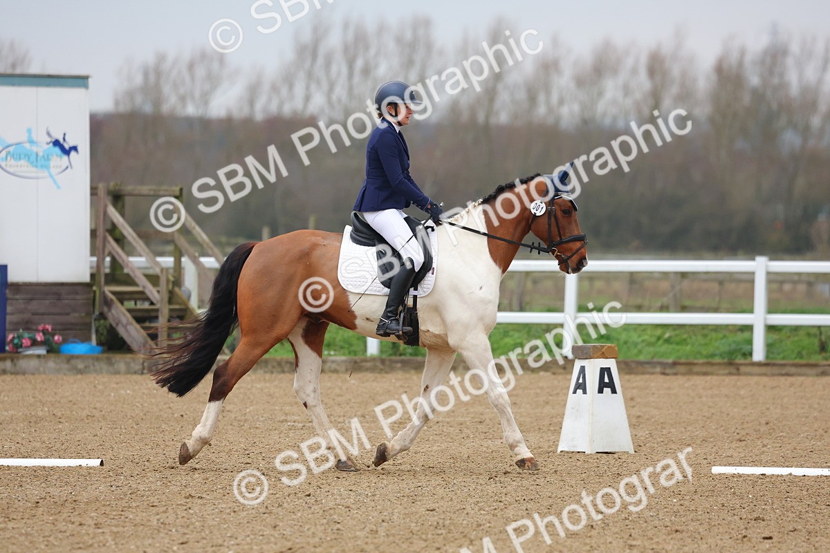 SBM_001186 - Class 8-11 - Novice 2 - Elementary 2