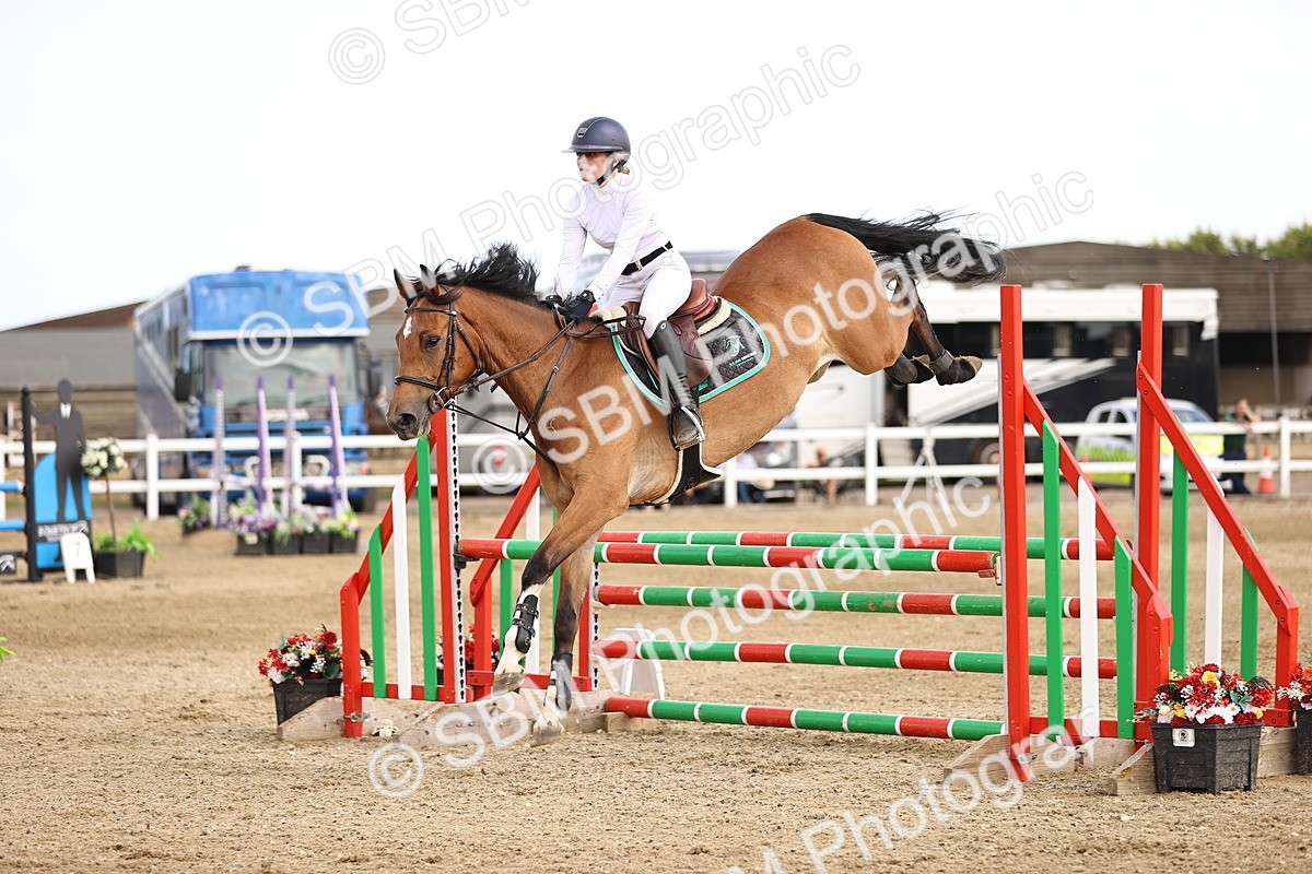 SBM_002371 - Class 18 - Ariat Senior British Novice- 90cm Open