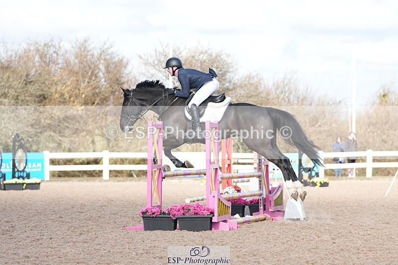 250316-101339-05817 - Cls 21 British Novice and 90cm
