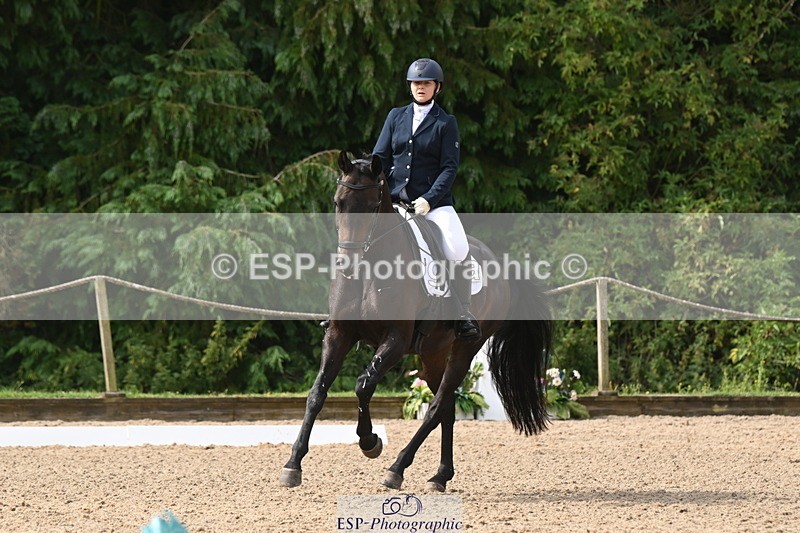 250719A-101229-03291 - 049-Veronica.Roberts-For.J'Adore