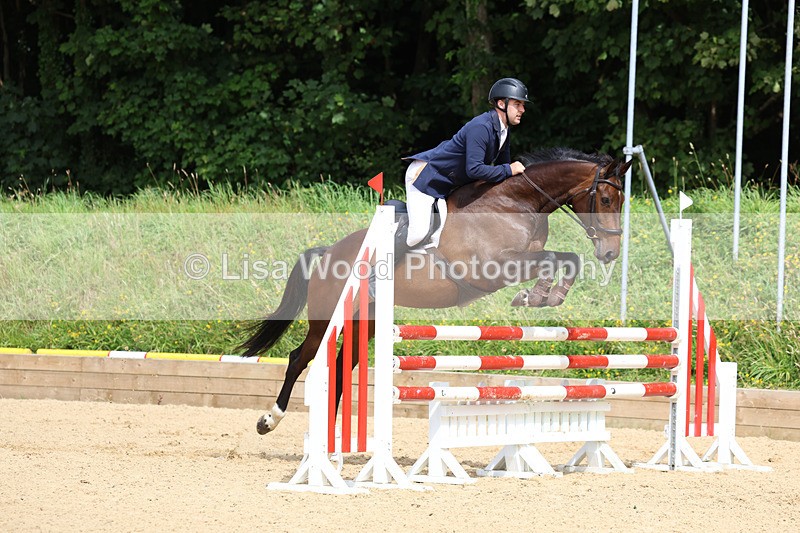 3E7A1714 - Class 13: Senior Newcomers/1.10m open