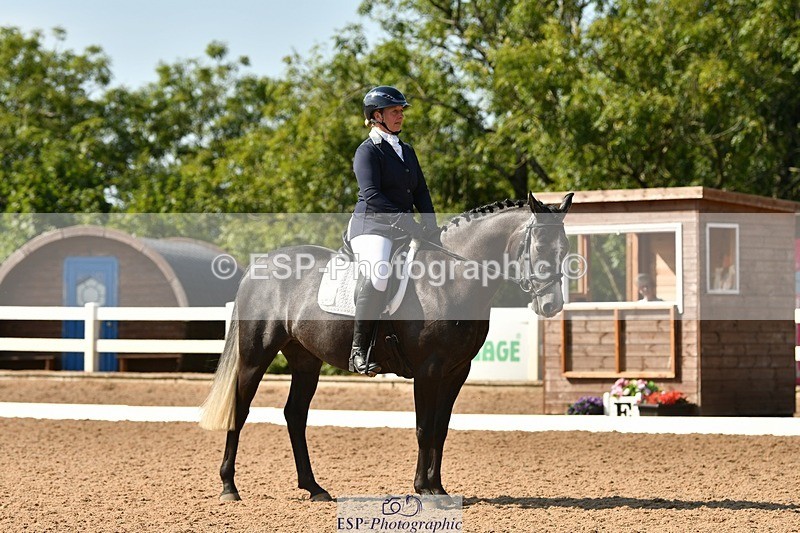 250817-160631-11472 - 206-Mel.NorthwoodBarnridge.Flying.Solo