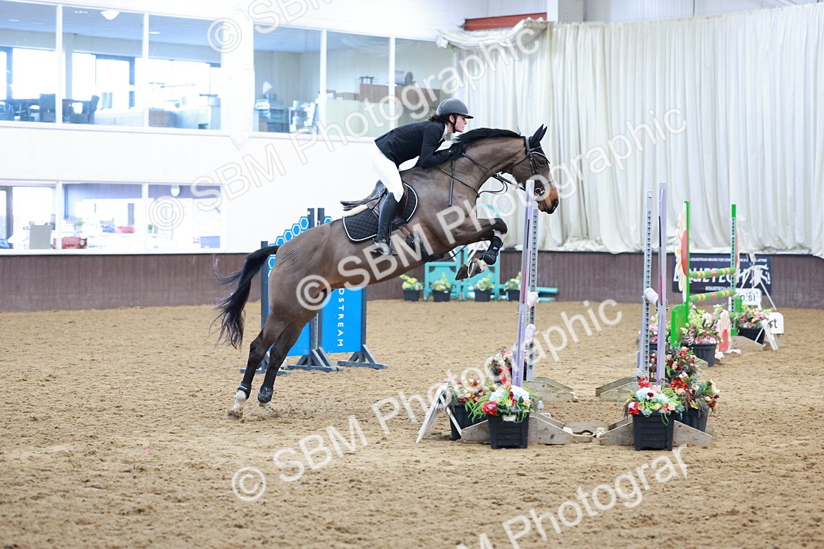 SBM_003625 - Class 11 - Senior Newcomers/ 1.10m Open