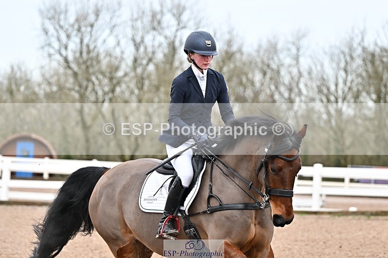 250129-111251-00175 - Cls 03 Snr 1.05m Open