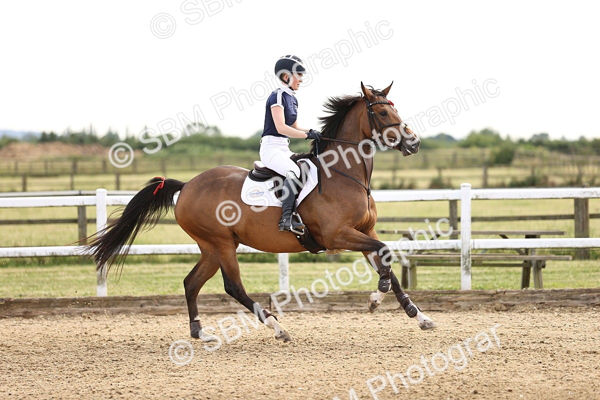 SBM_002588 - Class 19 - Nupafeed Supplements Senior Discovery - 1.00m