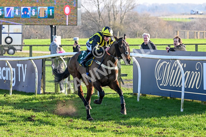 040326-Race 3-Marty Mcfly-8865 - Race 3