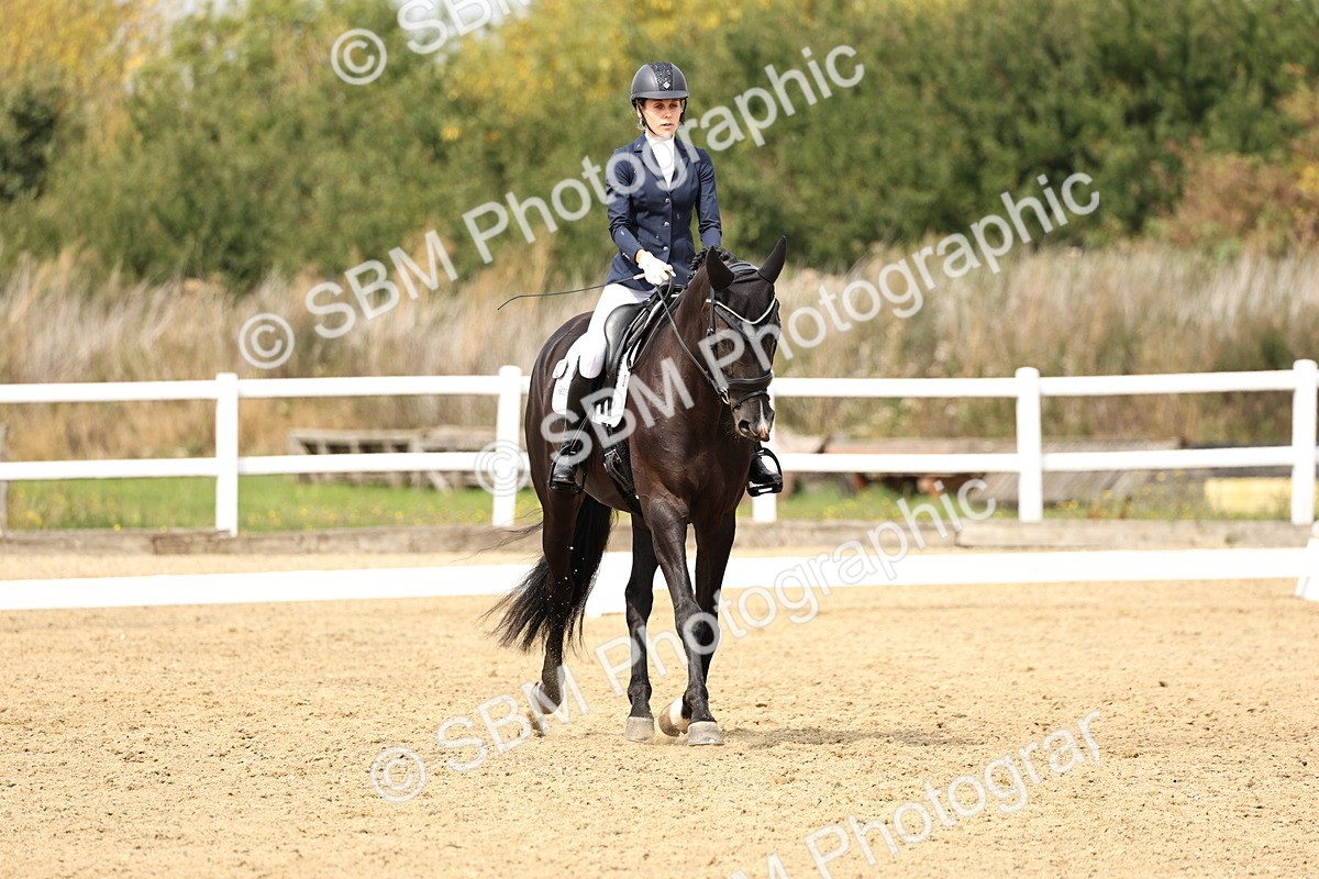 SBM_013134 - Class 3 - Novice 4 - 11.43-12.25