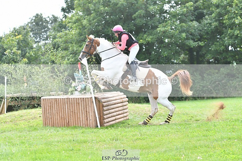 240803-144000-07995 - 162-Susan-Joy_Keeping-WARPAINT