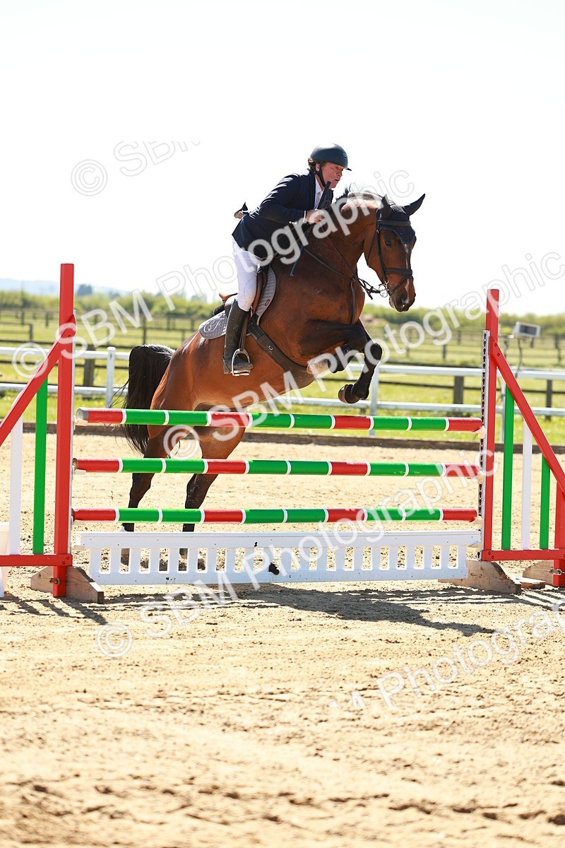 SBM_001065 - Class 4 - Senior Newcomers 1.10m