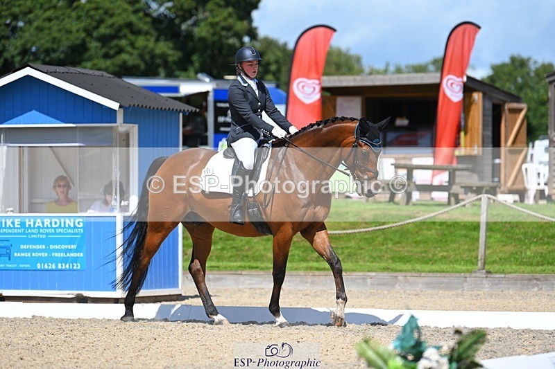 230811-124305-01371 - Cls 4 Adv Medium Silver