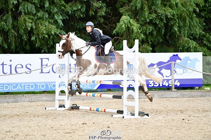 240712-115230-33106 - Cls 137 British Novice and 90cm Open