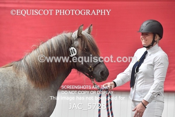 JAC_5728 - 6 Glenmuir Niamh