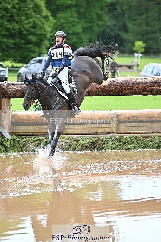 240526-145236-24239 - 514-CROSSBORDER_RADAR_LOVE-Raf_Kooremans