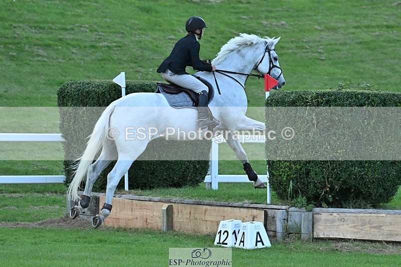 230909-184411-08096 - Cls 14 Snr 1m Derby