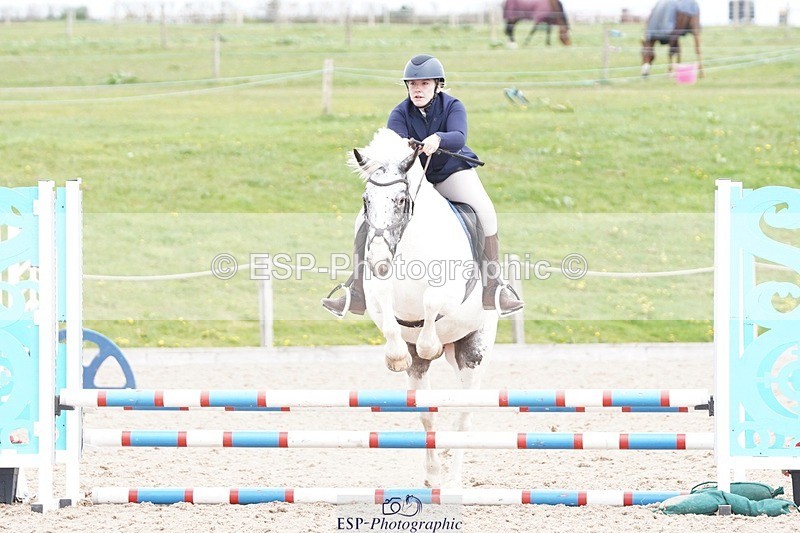 250414-125536-00822 - 70cm Round 2