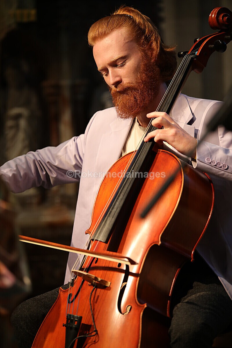 FOLK N BLUES-433 - FOLK and BLUES SEPT 2022