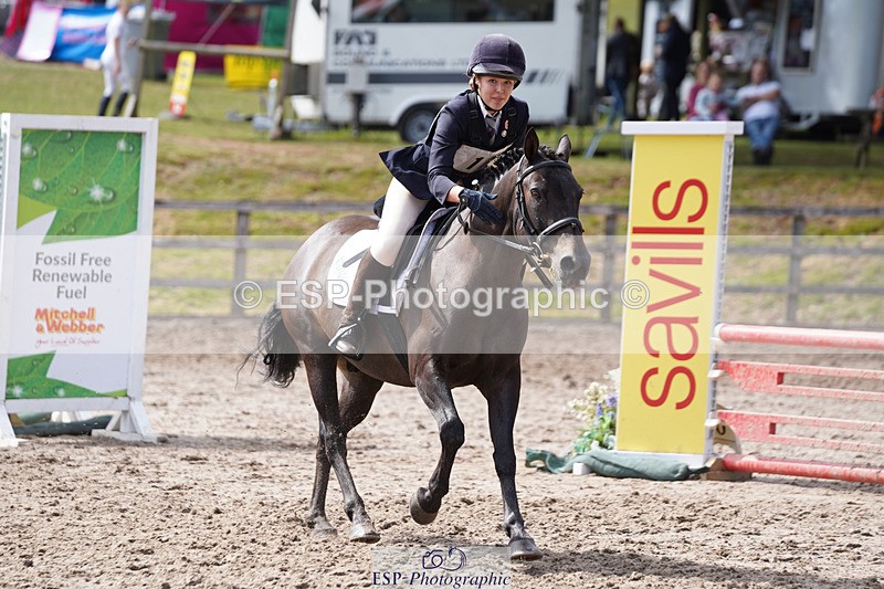 240824X-142702-28229 - 80cm Round 1 14.00 to 15.30