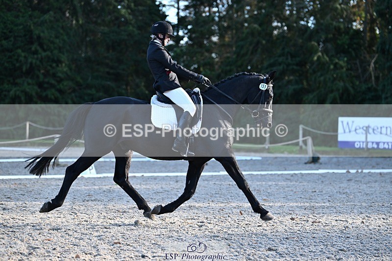 231110-134644-01055 - Cls 4 Novice 39Q