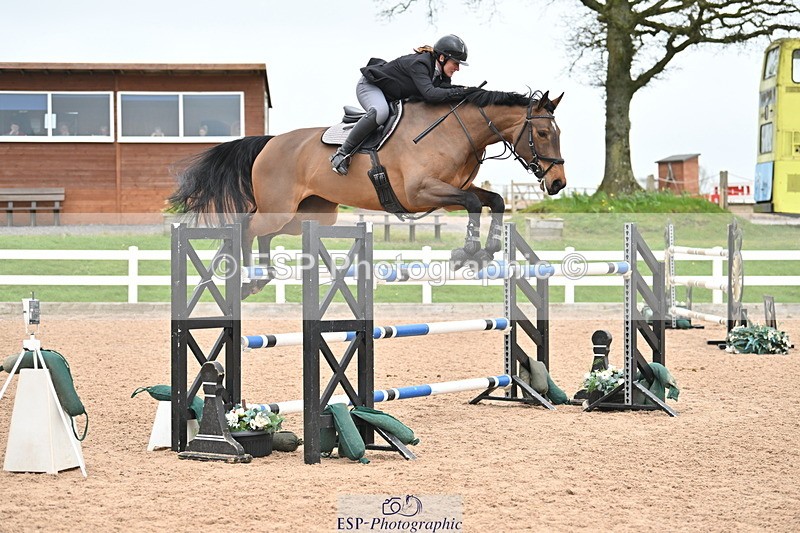 240406A-155613-04280 - Cls 17 National 1.30m Open