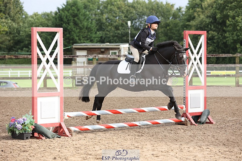 240822X-092620-00513 - 40cm R1 8.30 to 9.30