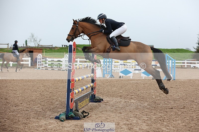 231112A-143913-04929 - Cls 21 Foxhunter & 1.20m Open