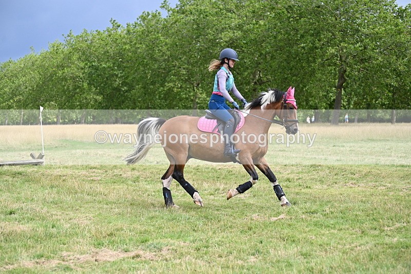 WJ6_2732 - Time at Jump 11:06 to 11:40