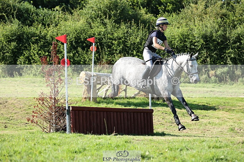 240811A-170428-06937 - 457-