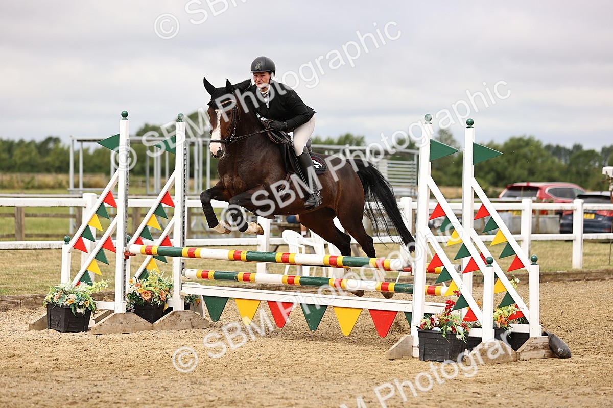 SBM_012676 - Class 13 - Senior British Novice - 90cm Open