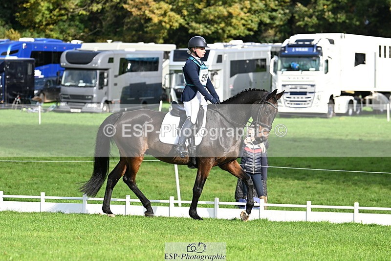 251023A-103245-02526 - G-507-Dominique.Kinnaird-Ainley