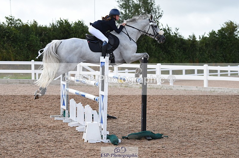 230715A-095948-00096 - Cls 12 Children on Horses 1.15m