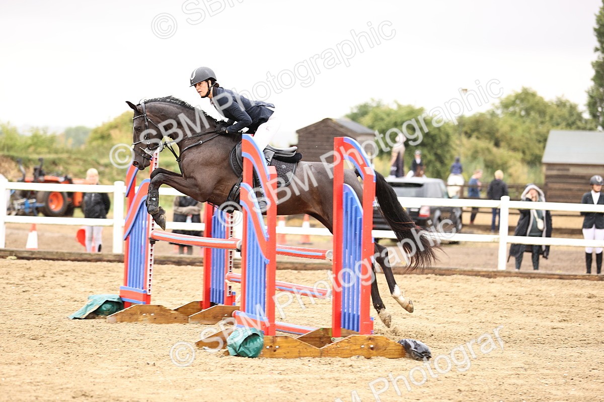 SBM_025147 - Class 9 - Senior British Novice - 90cm