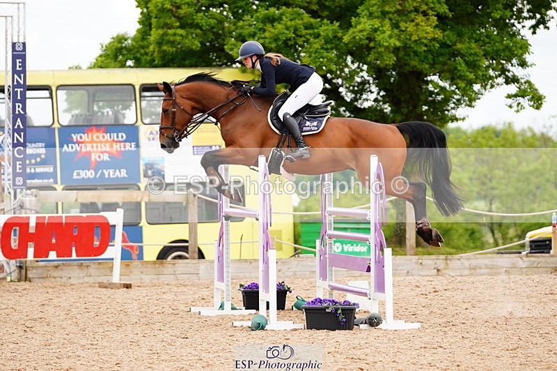 240524A-121816-03455 - Cls 15 Foxhunter