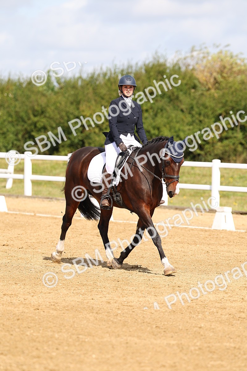 SBM_011589 - Class 1 - Prelim 19 - 10.50-11.46