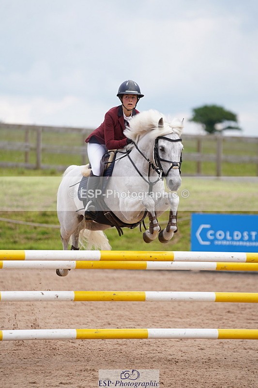 240713A-115632-00570 - Cls 10 Pony 1.15m