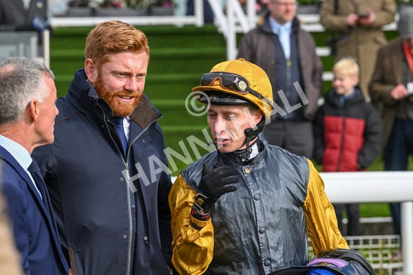 121024-Race 1-Jungle Drums-2655 - Race 1 1.30pm Coral Rockingham Stakes