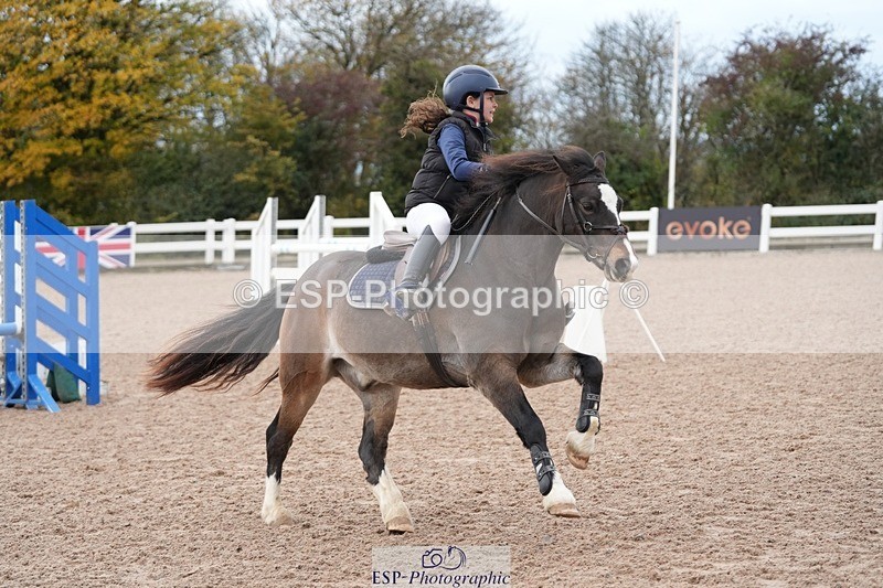 251026-112518-01911 - Cls 1+2 10yr and under 128cm and 70cm Open