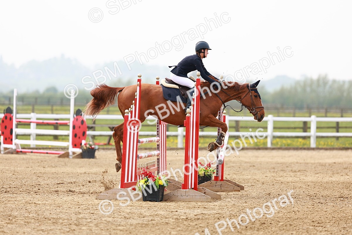  - Class 18 - Senior Newcomers - 1.10m