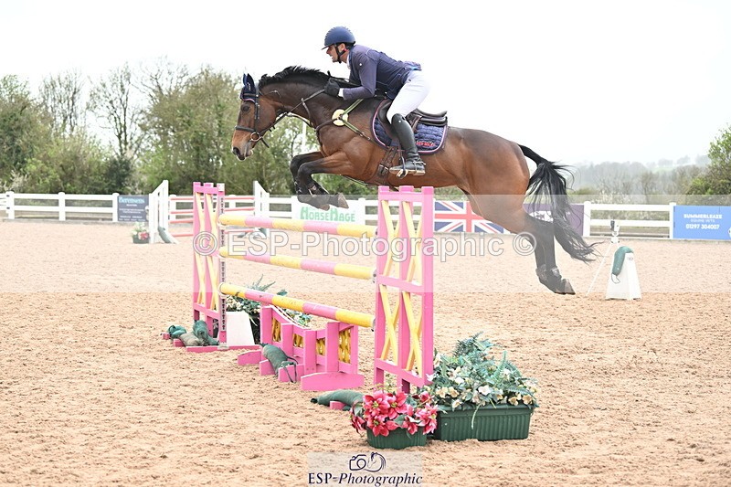 240406A-153409-04157 - Cls 17 National 1.30m Open