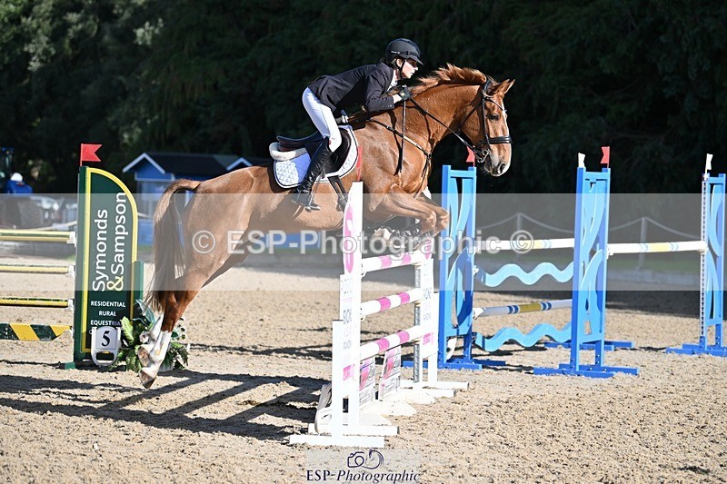 231022-114253-26421 - 309-CROSSTOWN.FINTANS.LAST-Catherine.Burrell-SJ