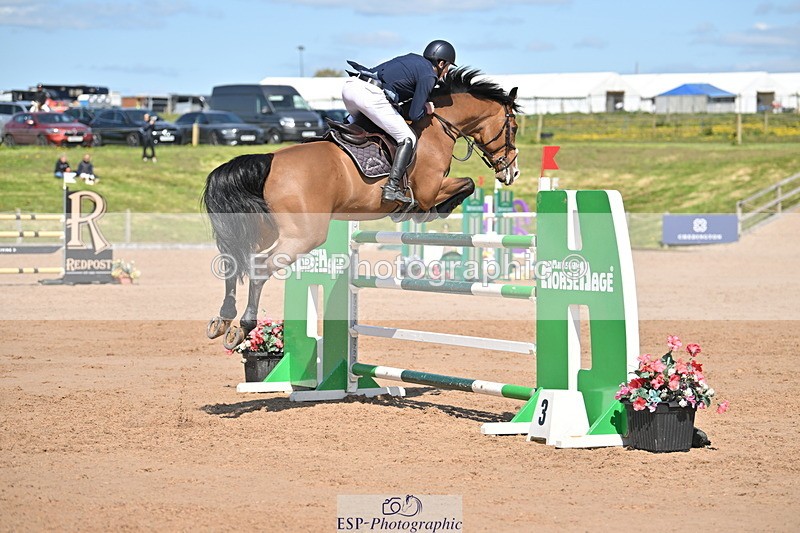 240420A-144820-11829 - Cls 7, 2 Star Medium Tour 1.35m