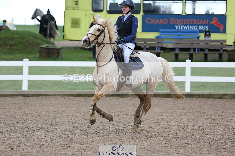 240211A-104532-02207 - Cls 4 Pony Discovery & 90cm Open